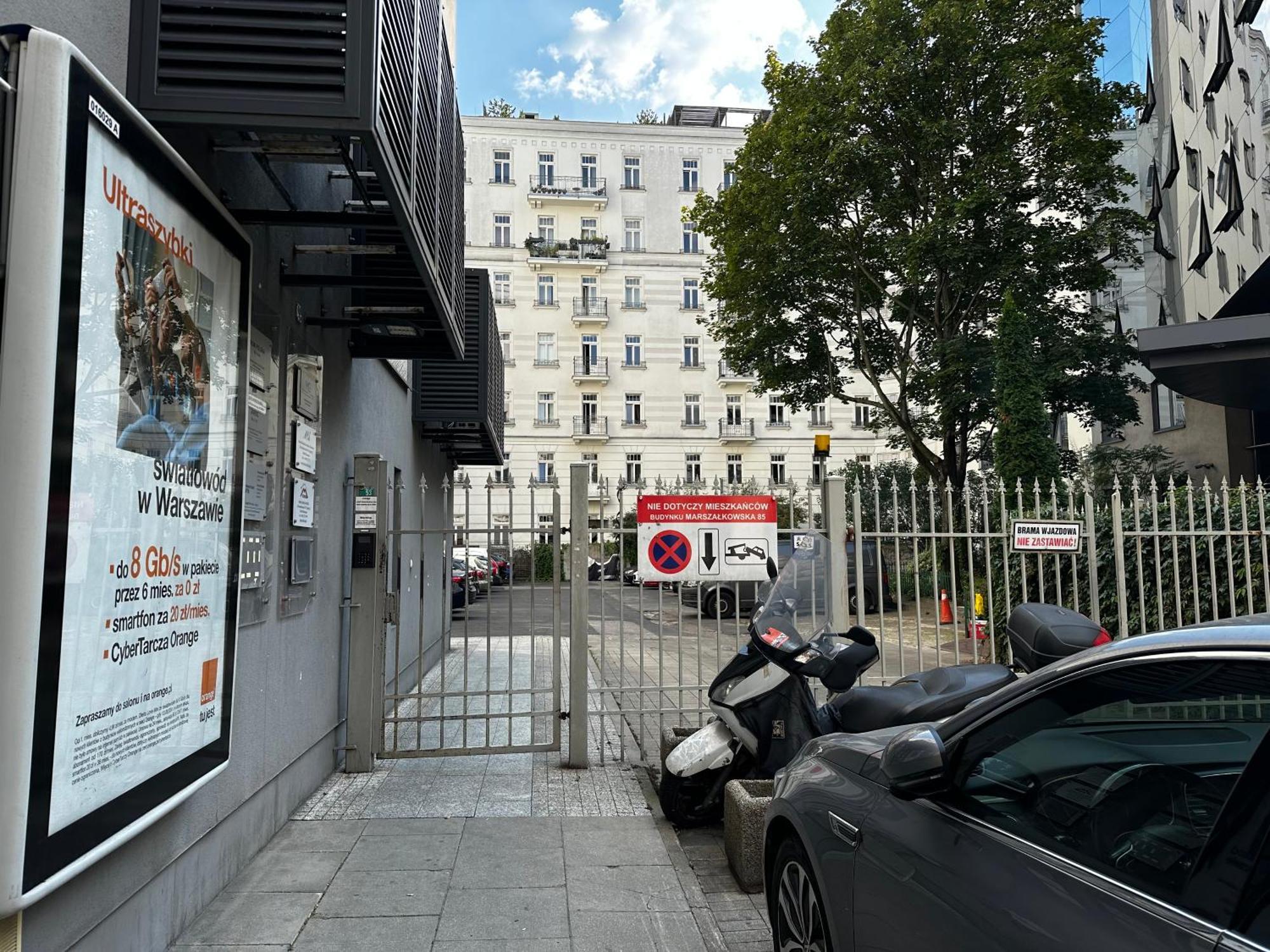 Warsaw Asian Vibe Apartment Luaran gambar